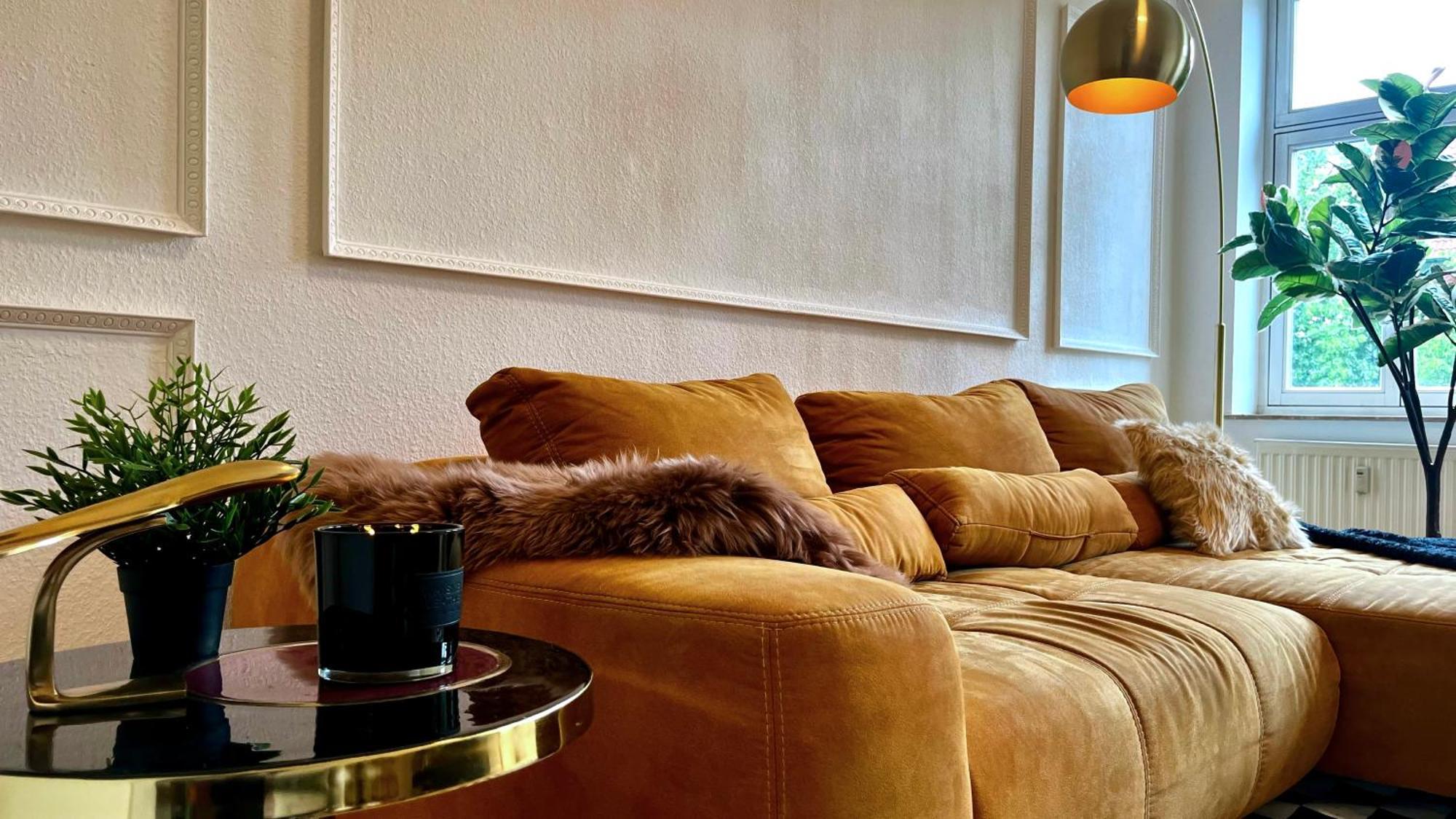 Charmanter Altbau In Schleussig Mit Balkon Leipzig Bagian luar foto